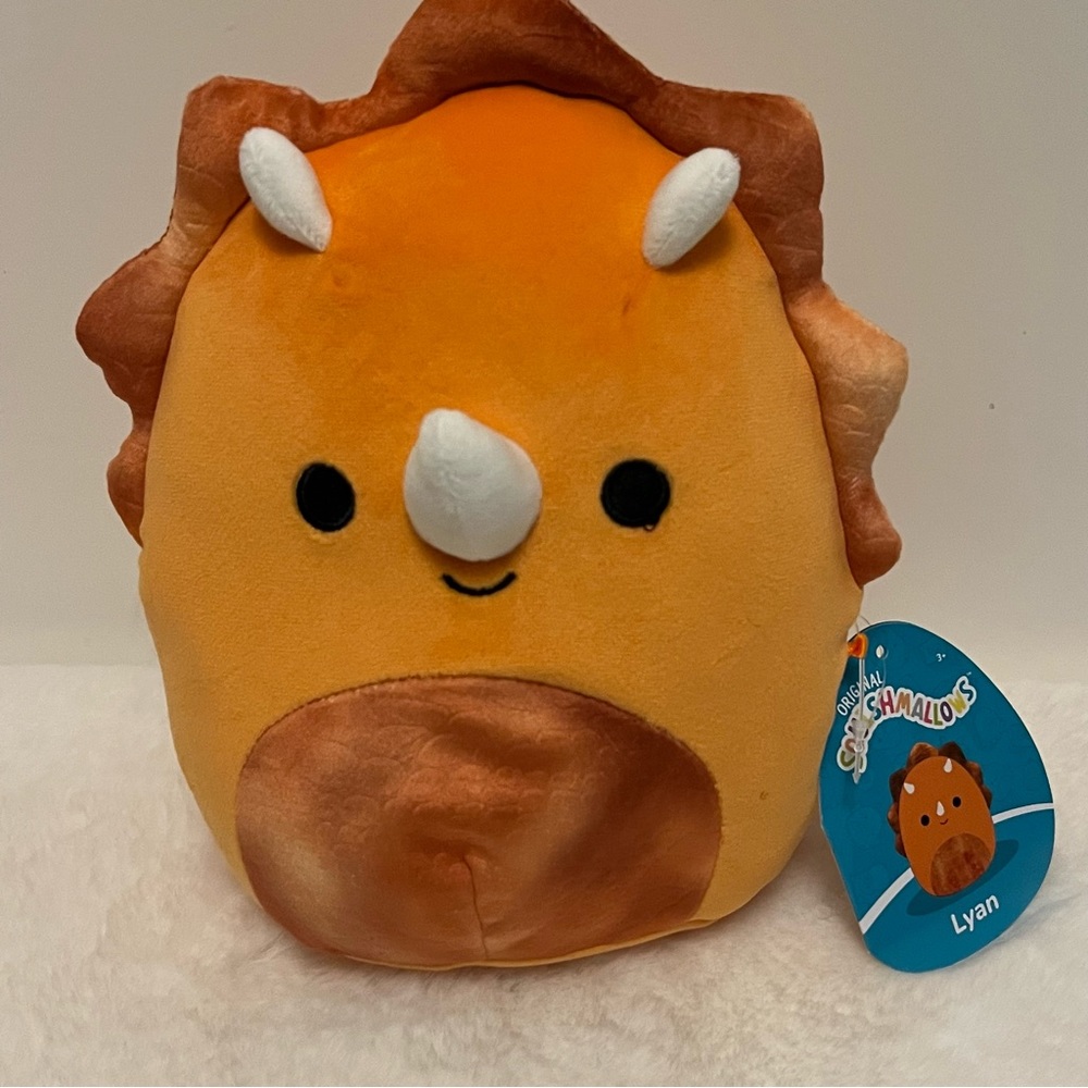 Squishmallow Lyan Triceratops, Orange Dinosaur 🦖, 7” New